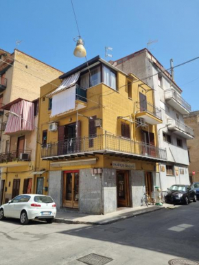 L'angolo dei Barcaioli, Palermo